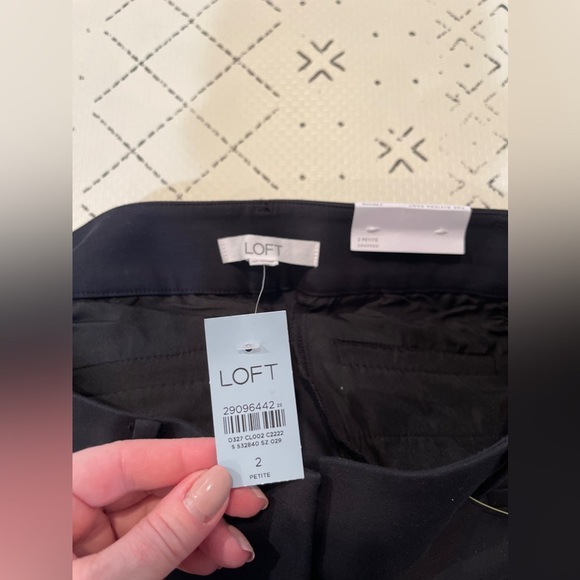 NWT LOFT Petite Riviera cropped Pants black size 2 - Picture 8 of 9